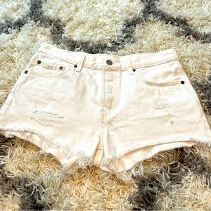 Levi’s denim shorts